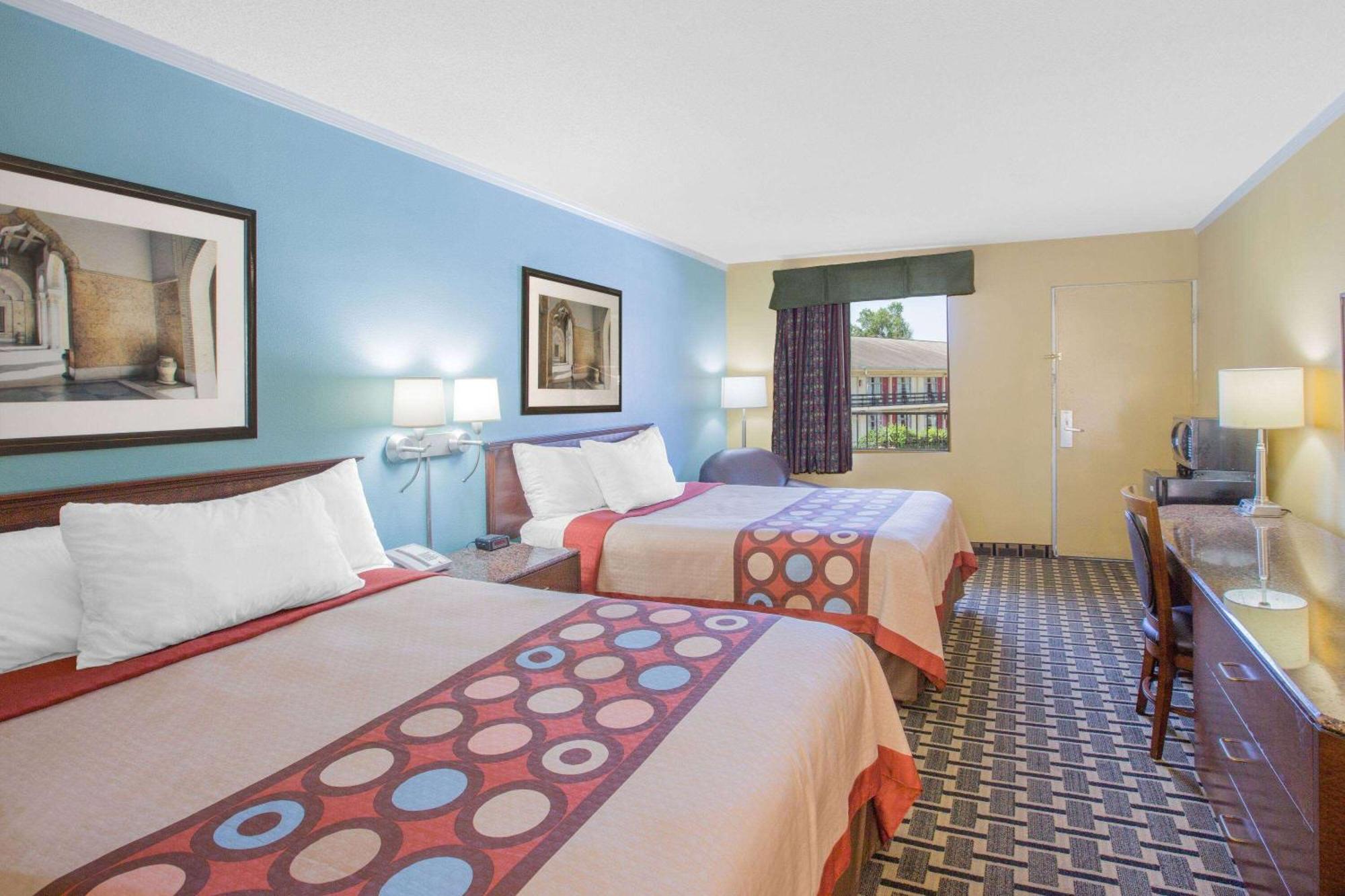 Super 8 By Wyndham Jasper Hotel Exterior foto